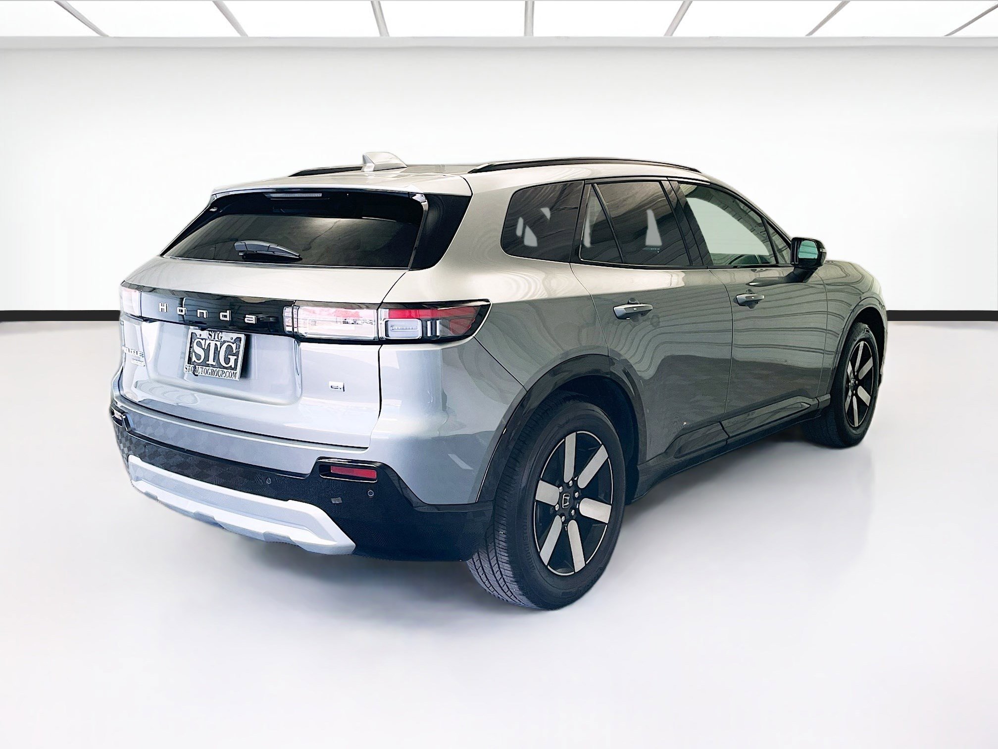 Used 2025 Honda Prologue Touring image 4