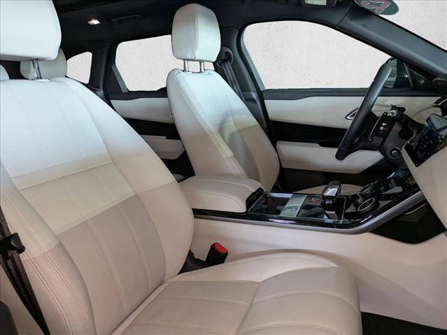 Used 2022 Land Rover Range Rover Velar R-Dynamic S image 22