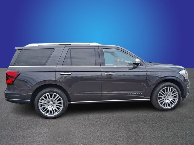 Used 2022 Ford Expedition Platinum AWD/4WD image 4