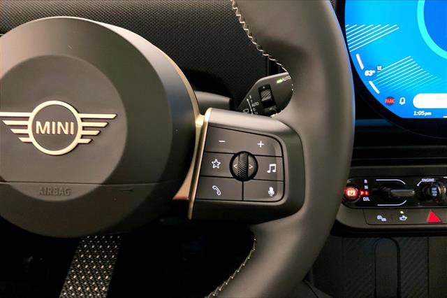Certified 2025 MINI Cooper S image 19