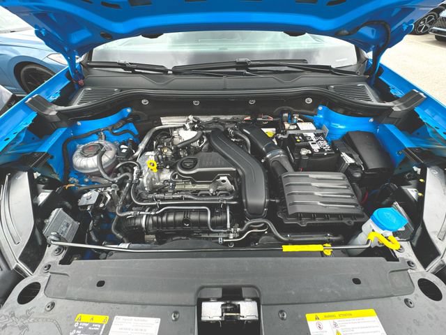 Certified 2025 Volkswagen Taos SE AWD/4WD image 30