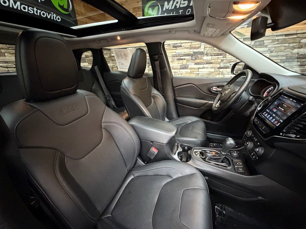 Used 2021 Jeep Cherokee Limited image 15