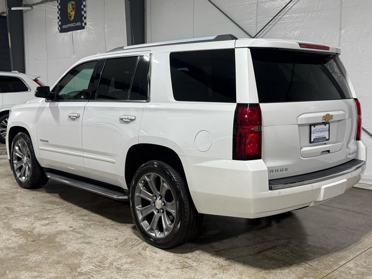 Used 2019 Chevrolet Tahoe Premier image 3