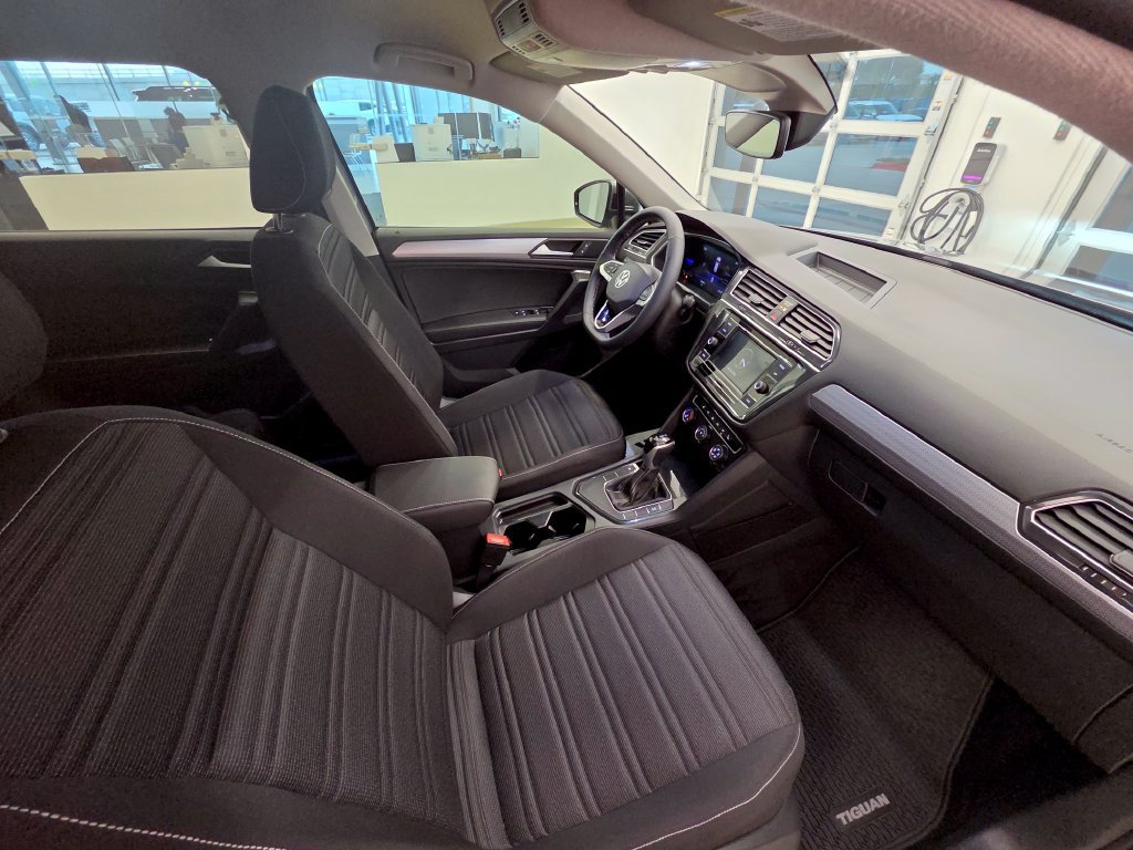 Used 2024 Volkswagen Tiguan S FWD image 21