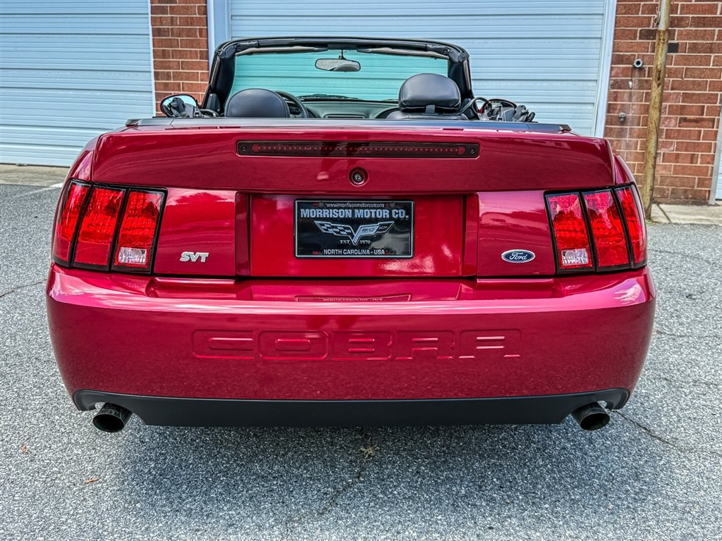 Used 2004 Ford Mustang Cobra RWD image 26