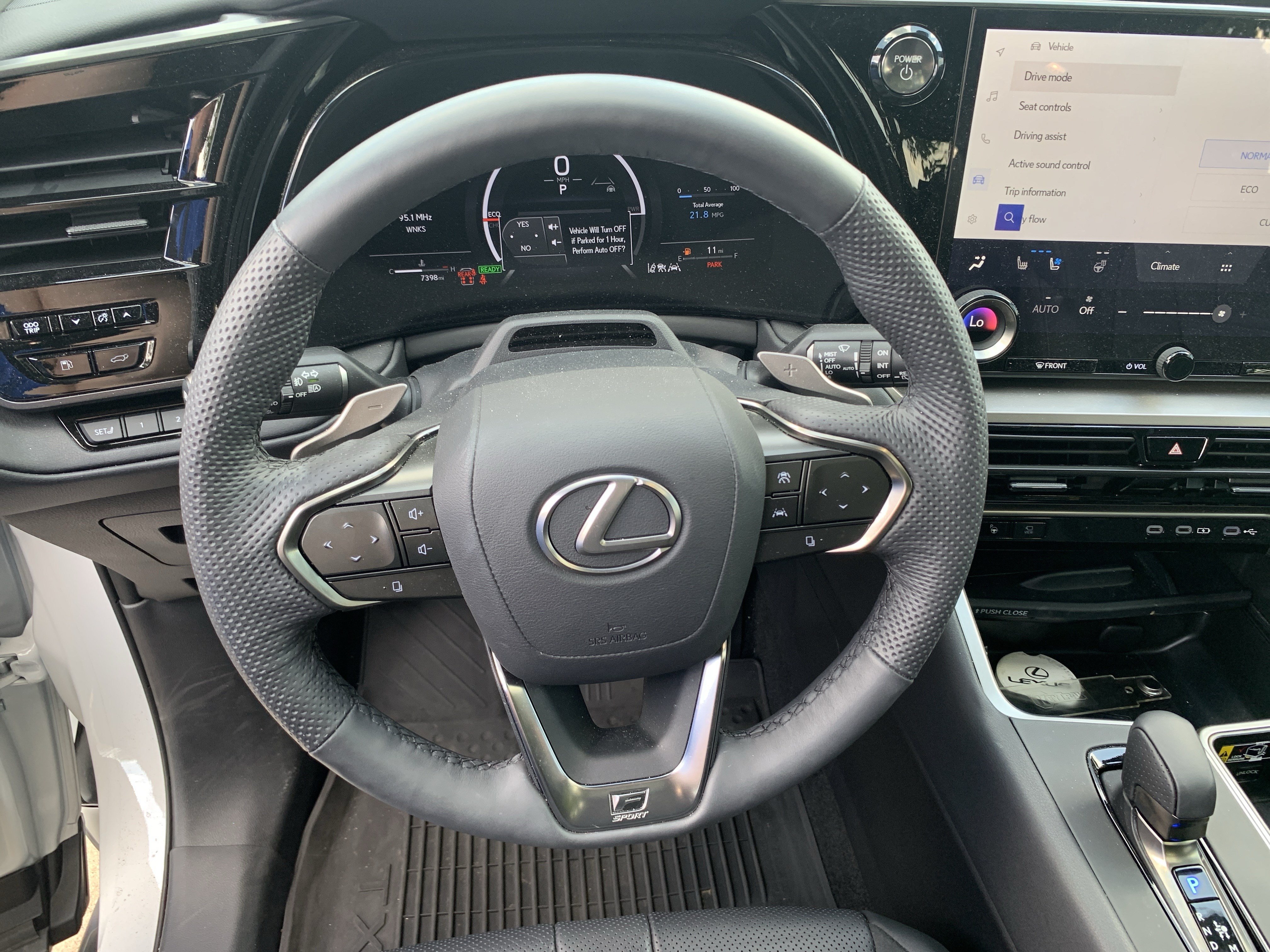 Certified 2026 Lexus TX 500h AWD w/ Technology Package image 18