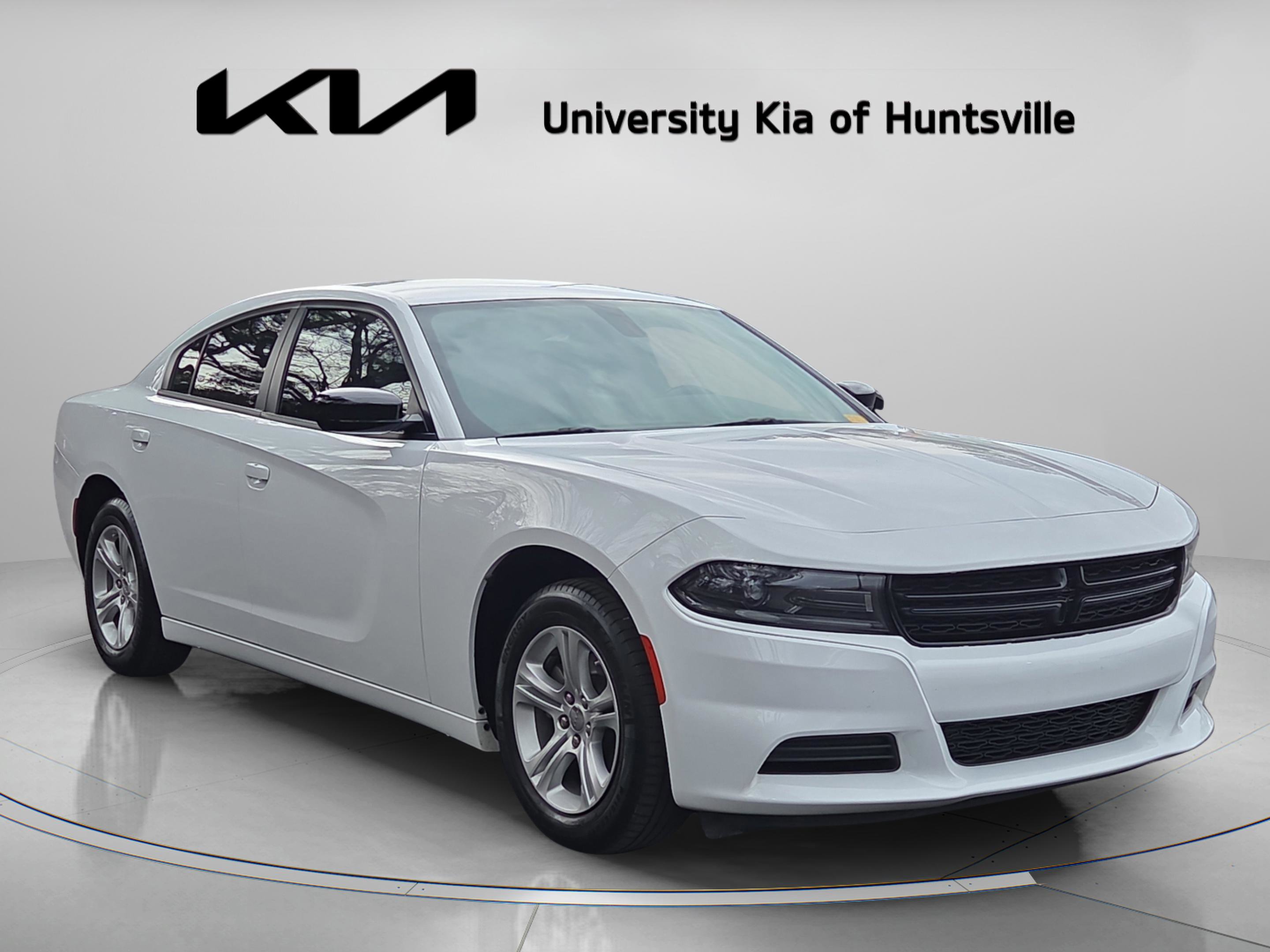 Used 2023 Dodge Charger SXT image 1