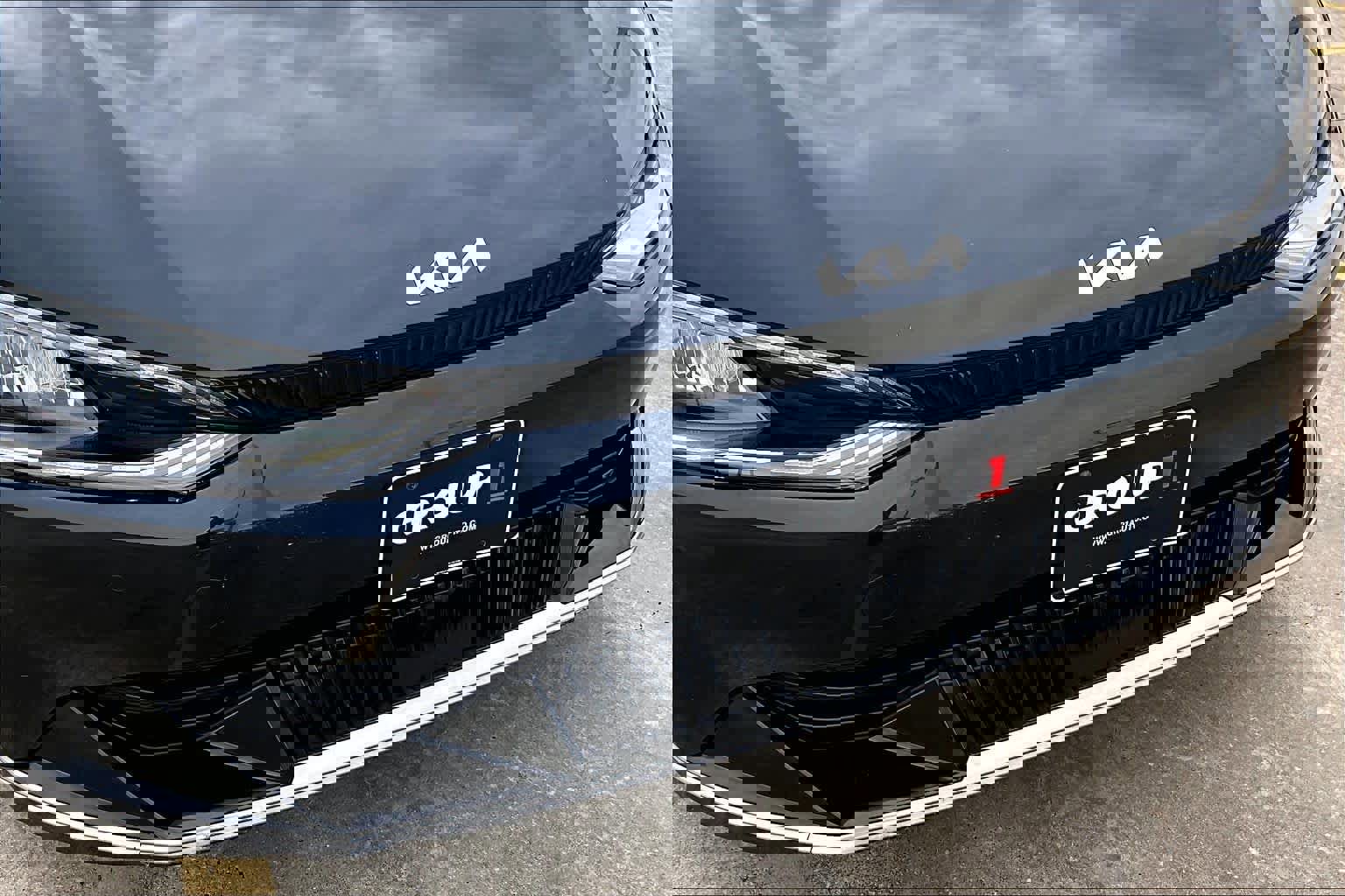 Used 2022 Kia EV6 Wind image 29