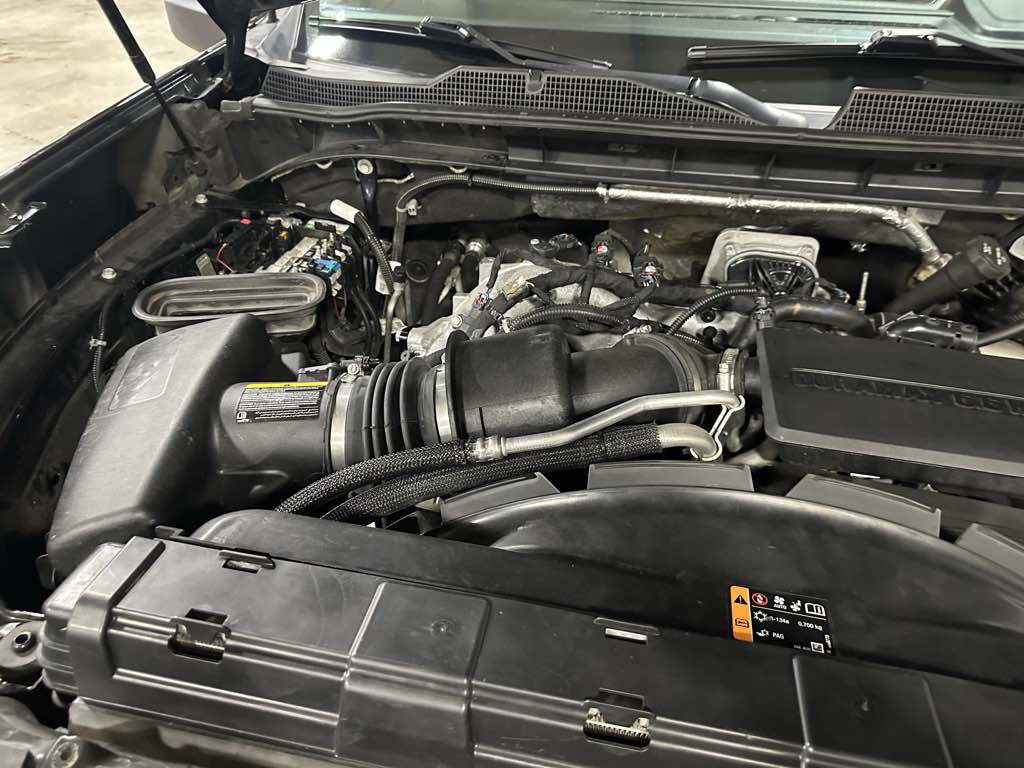 Used 2024 Chevrolet Silverado 2500 LTZ w/ LTZ Convenience Package image 38