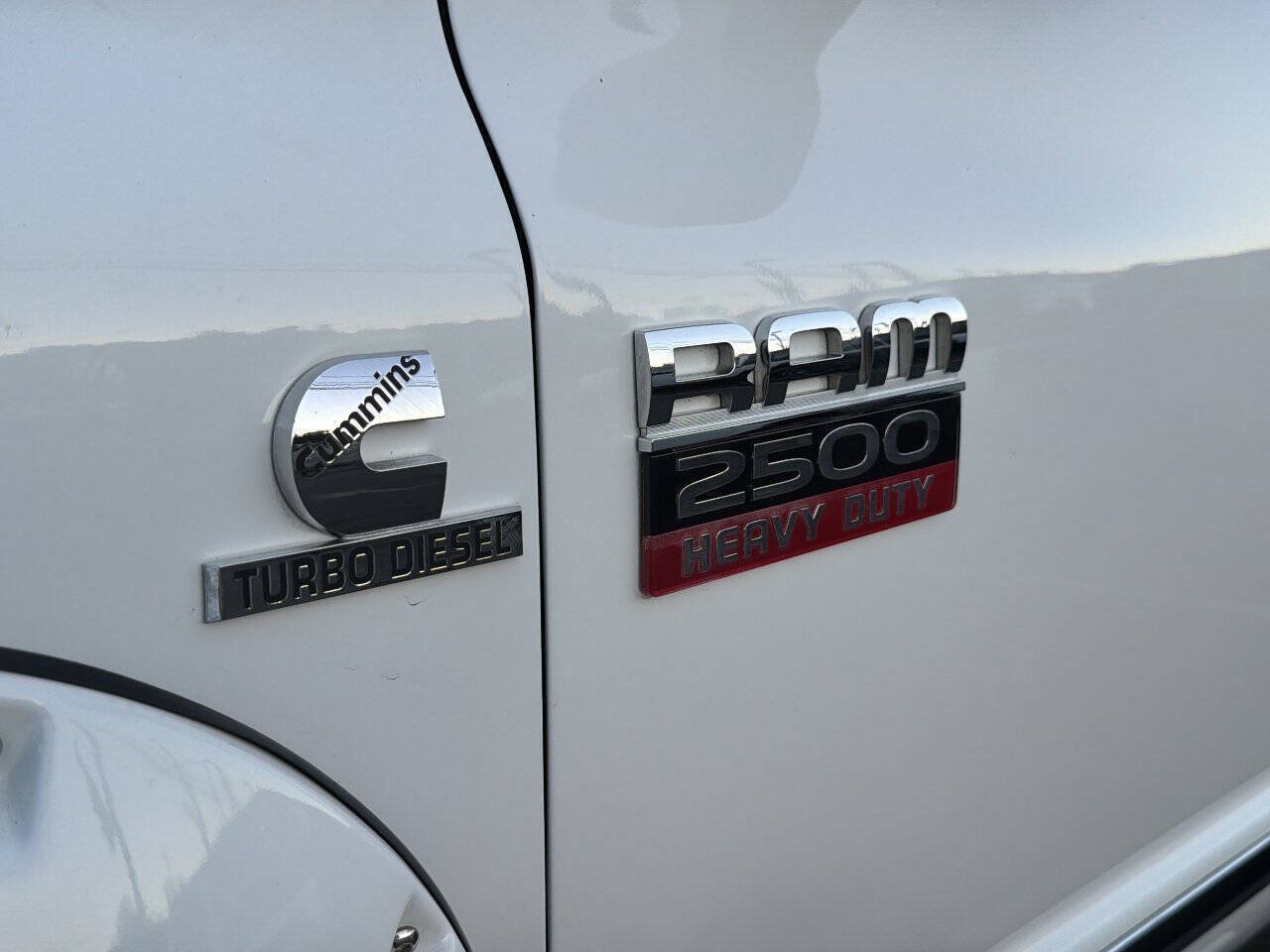 Used 2008 Dodge Ram 2500 Truck SLT w/ Popular Equipment Group AWD/4WD image 2
