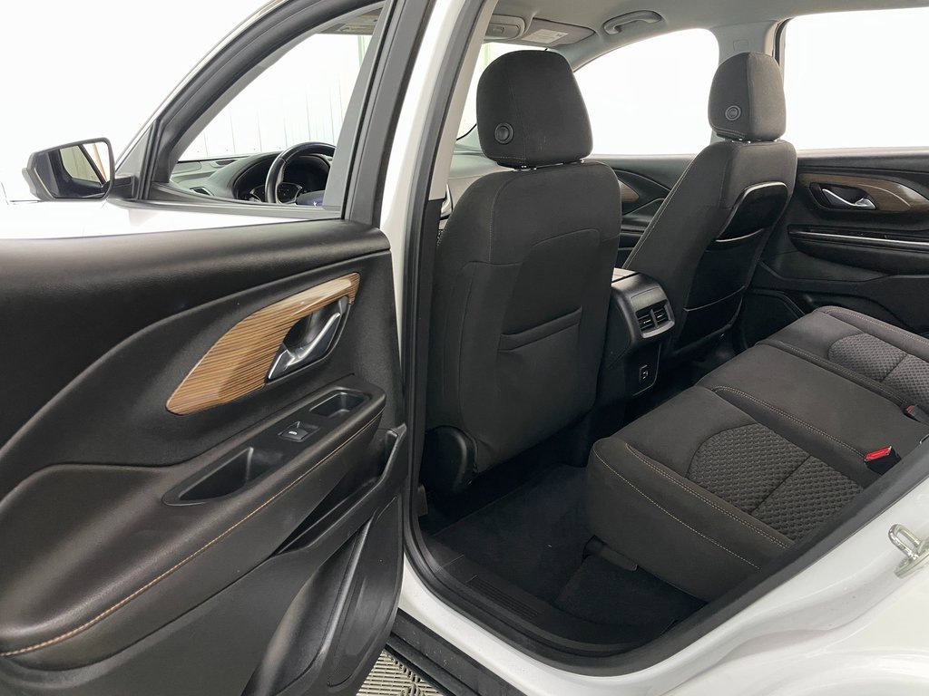 Certified 2021 GMC Terrain SLE w/ Driver Convenience Package image 38