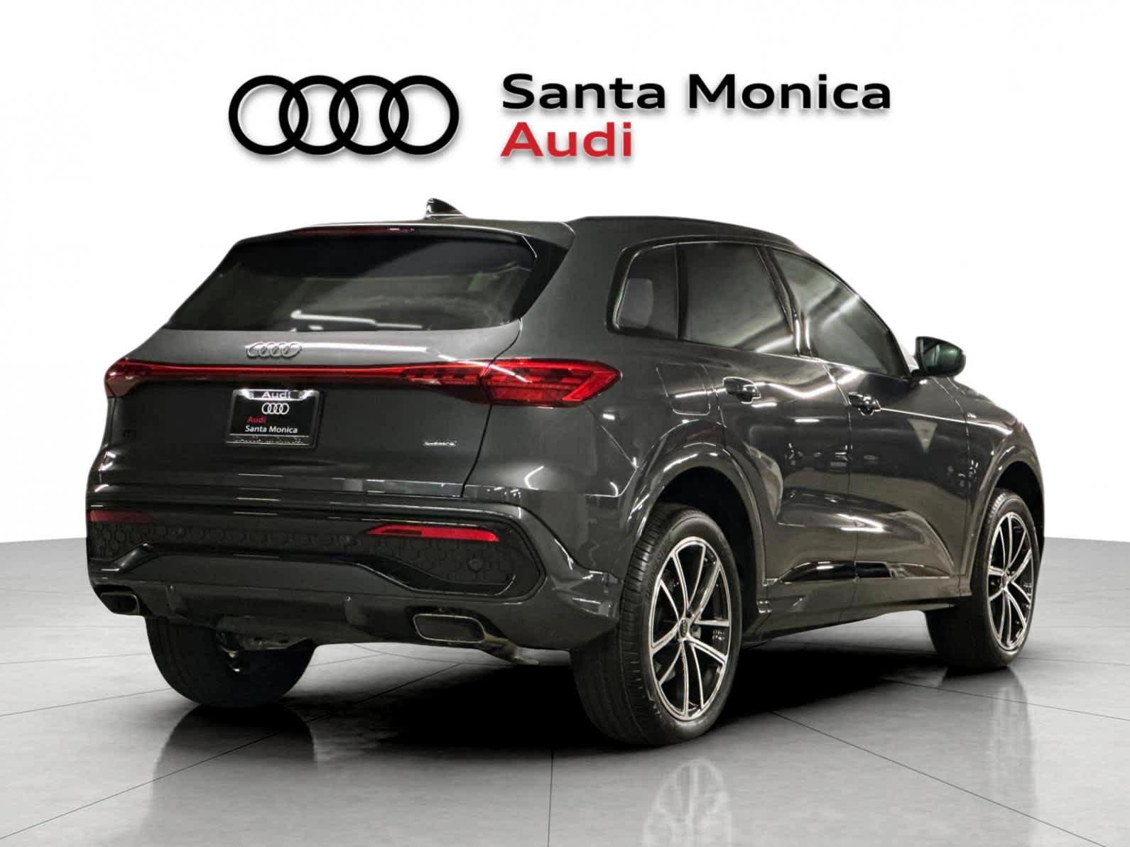 New 2026 Audi Q5 Premium AWD/4WD image 2