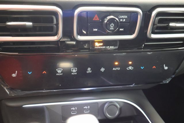 New 2026 Nissan Sentra SR w/ SR Premium Package FWD image 20