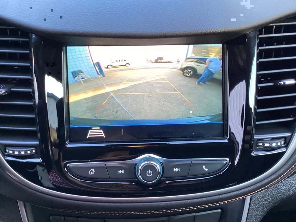 Used 2019 Chevrolet Trax LT image 46