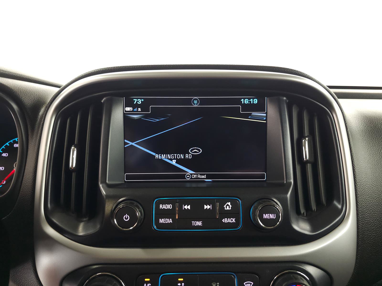 Used 2018 Chevrolet Colorado ZR2 AWD/4WD image 6
