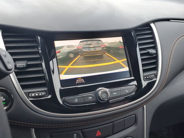 Used 2022 Chevrolet Trax LT w/ LT Convenience Package image 31