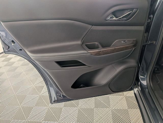 Used 2020 GMC Acadia Denali w/ Trailering Package image 31