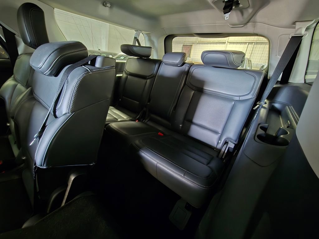 Used 2025 Ford Expedition Max Platinum image 21