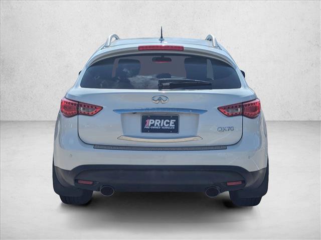 Used 2017 INFINITI QX70 AWD w/ Premium Package image 6