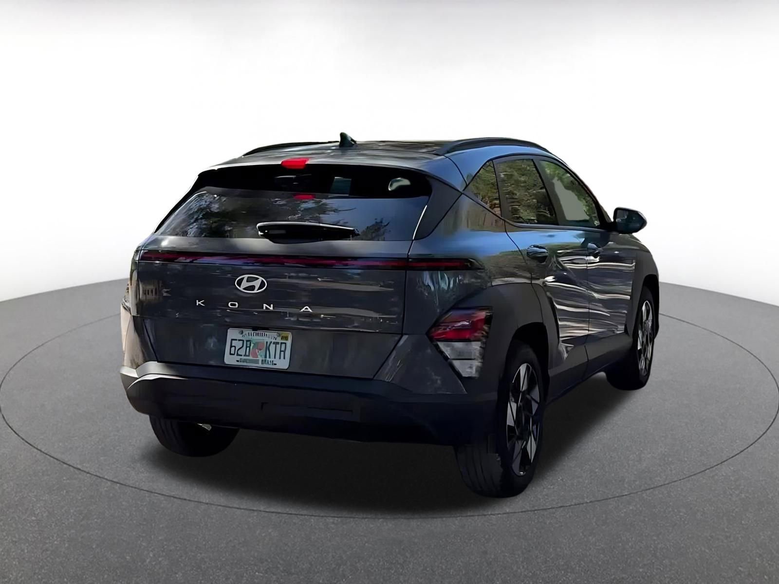 Used 2025 Hyundai Kona SEL image 15