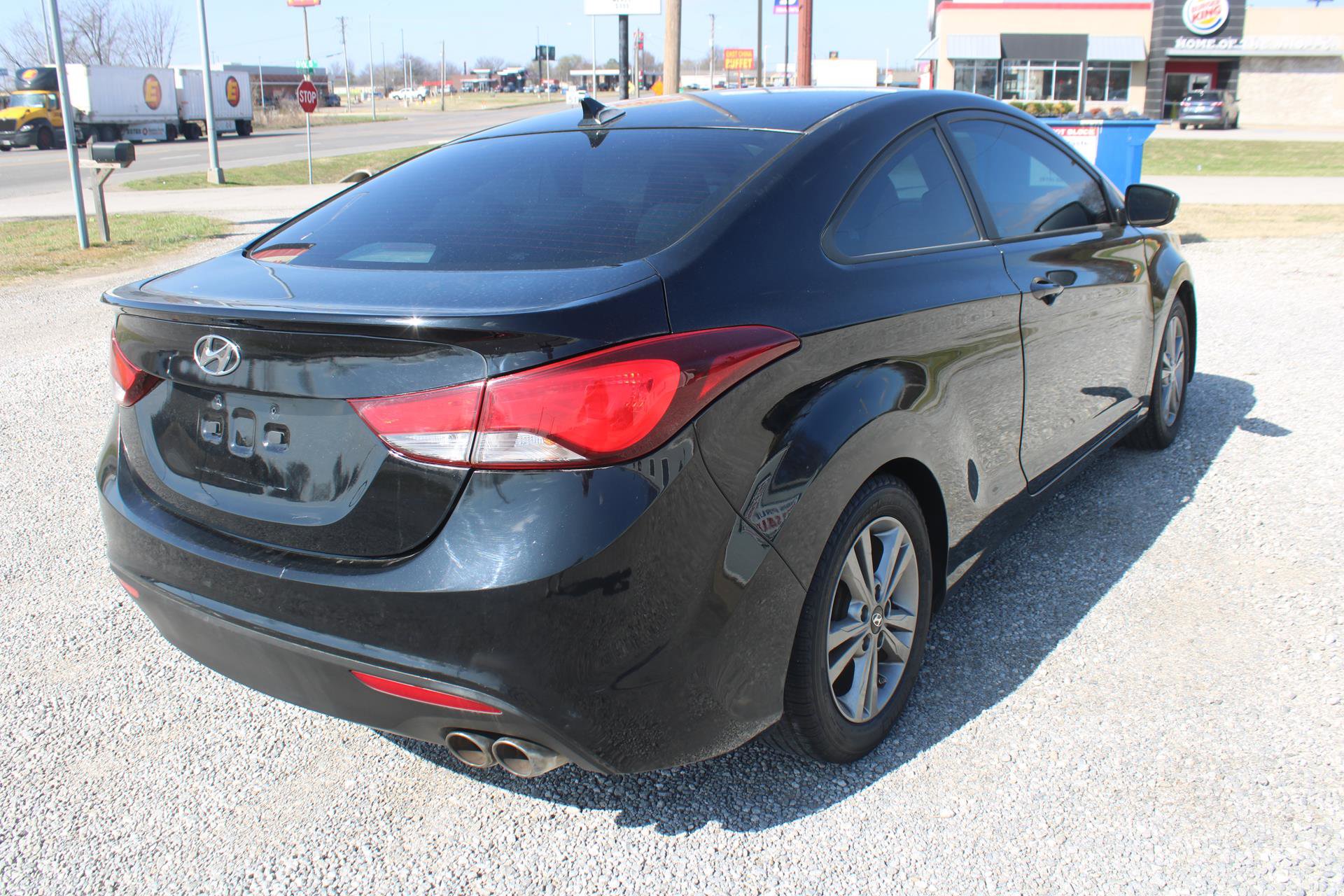 Used 2014 Hyundai Elantra image 7