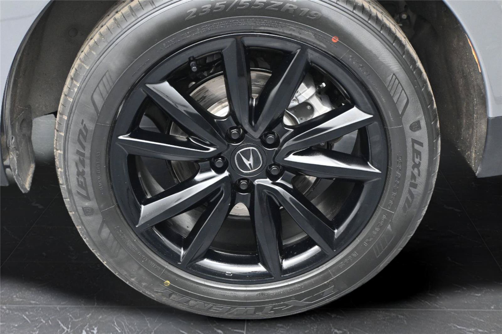 Used 2025 Acura RDX SH-AWD image 11