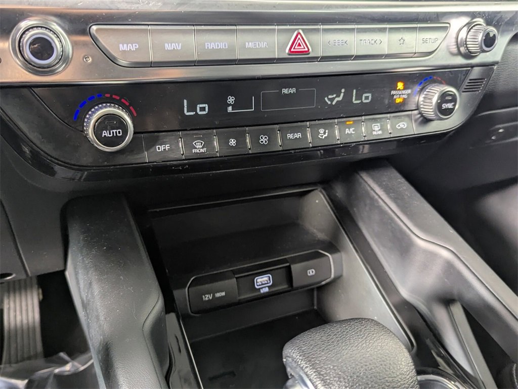 Used 2022 Kia Telluride LX image 19