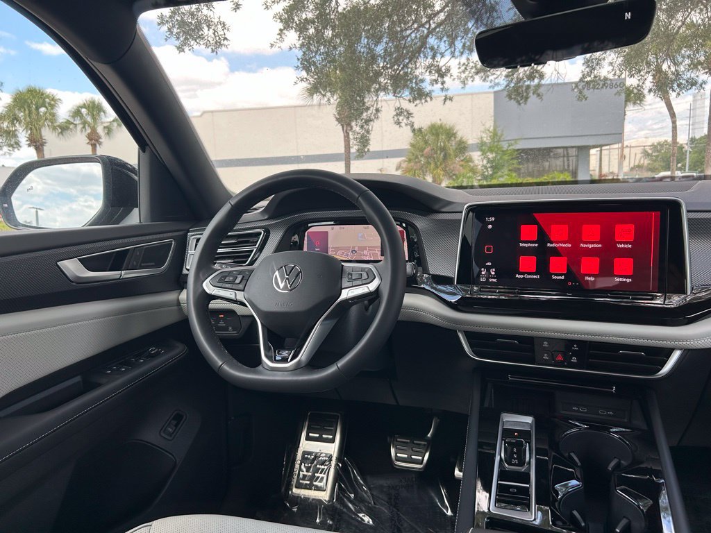 New 2026 Volkswagen Atlas Cross Sport SEL Premium R-Line AWD/4WD image 9