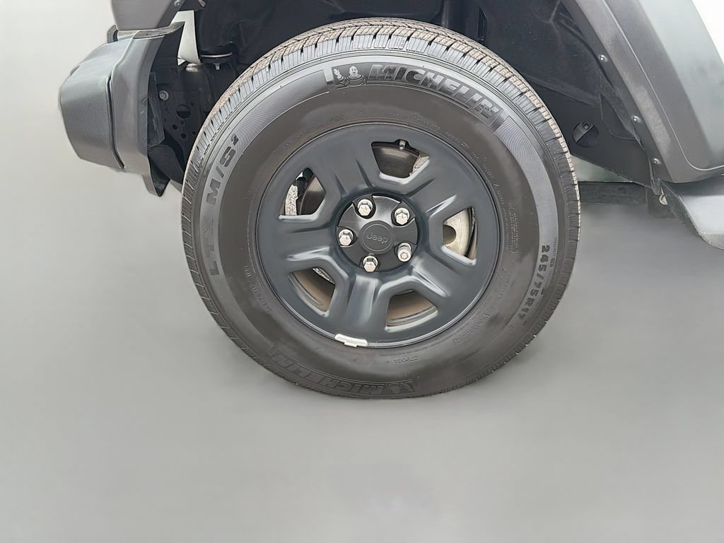 Used 2019 Jeep Wrangler Unlimited Sport AWD/4WD image 40