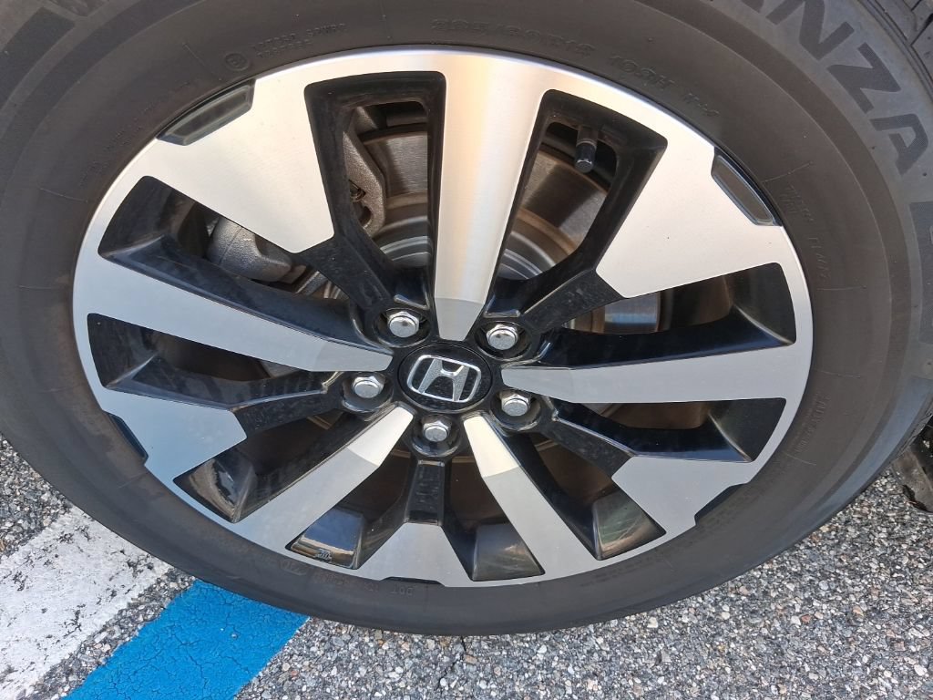 Certified 2025 Honda Odyssey EX-L image 14