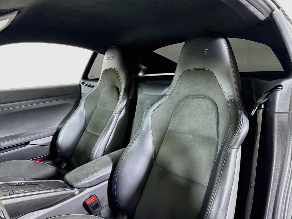 Certified 2021 Porsche 718 Cayman GTS RWD image 5