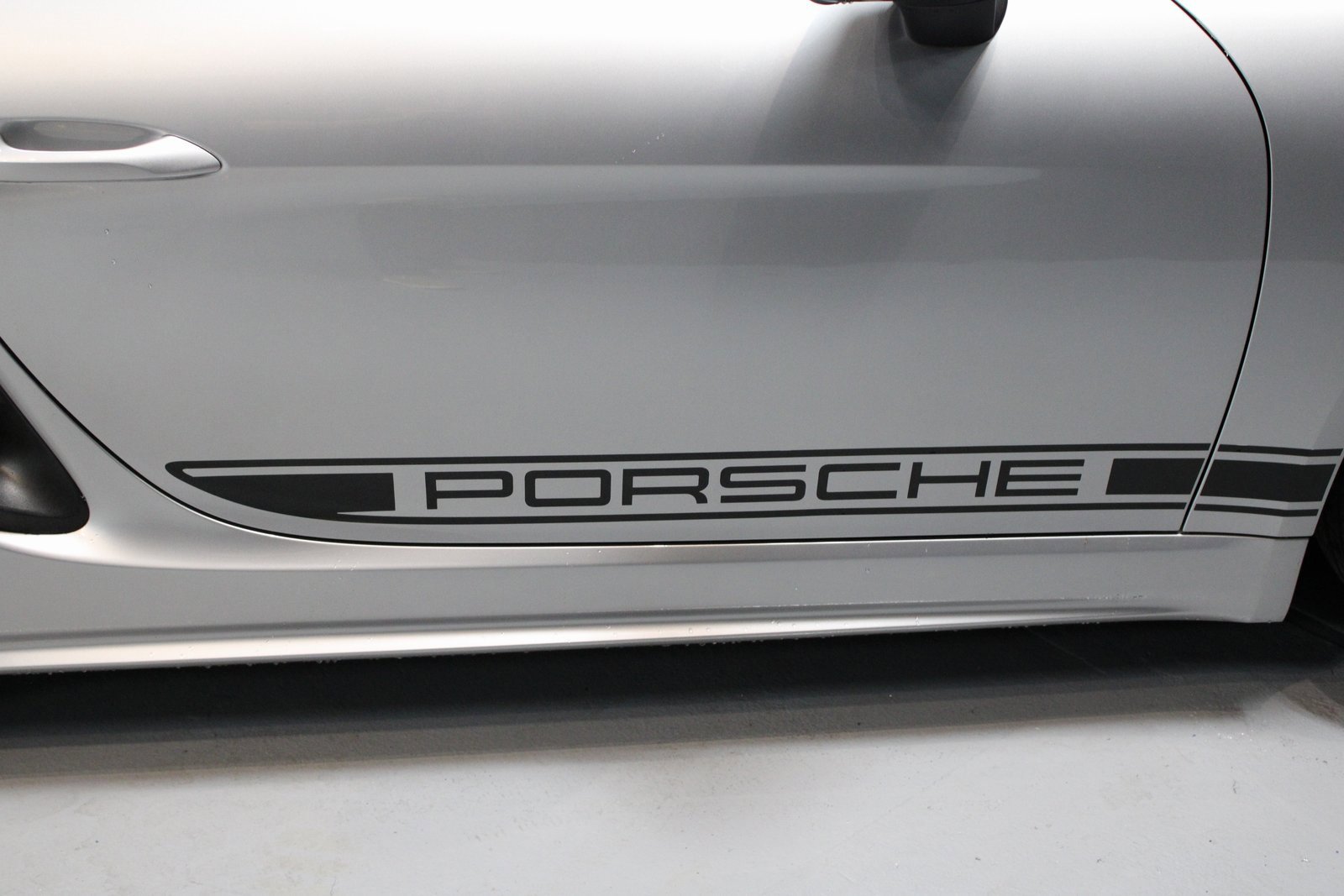 Used 2024 Porsche 718 Boxster image 29