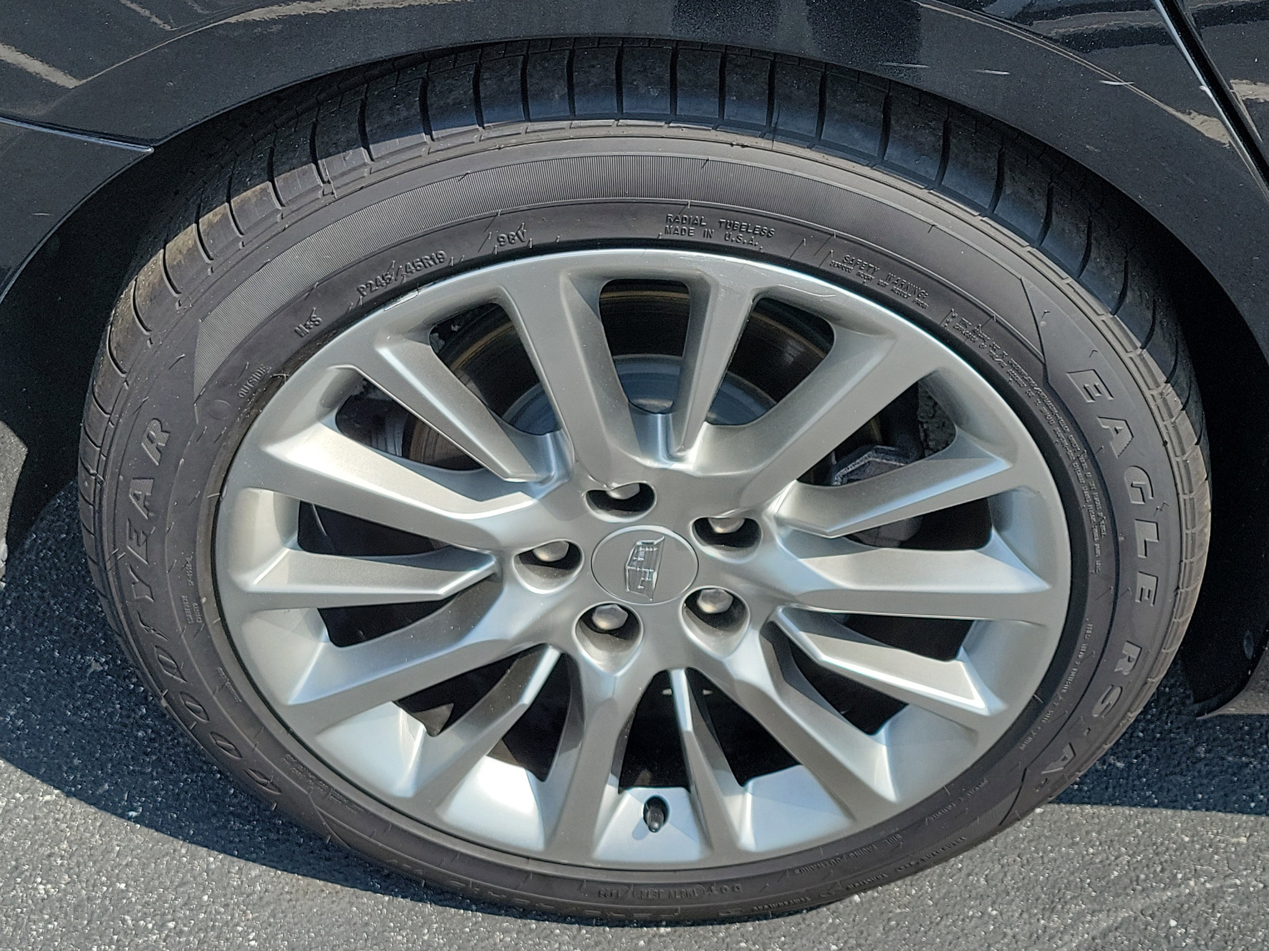 Used 2019 Cadillac CT6 Luxury w/ Driver Awareness Package image 10