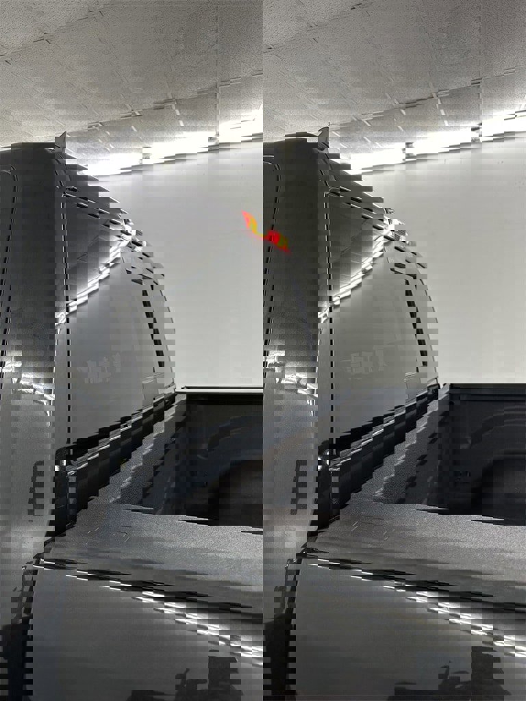 Used 2018 RAM 1500 Laramie Longhorn w/ Convenience Group image 31