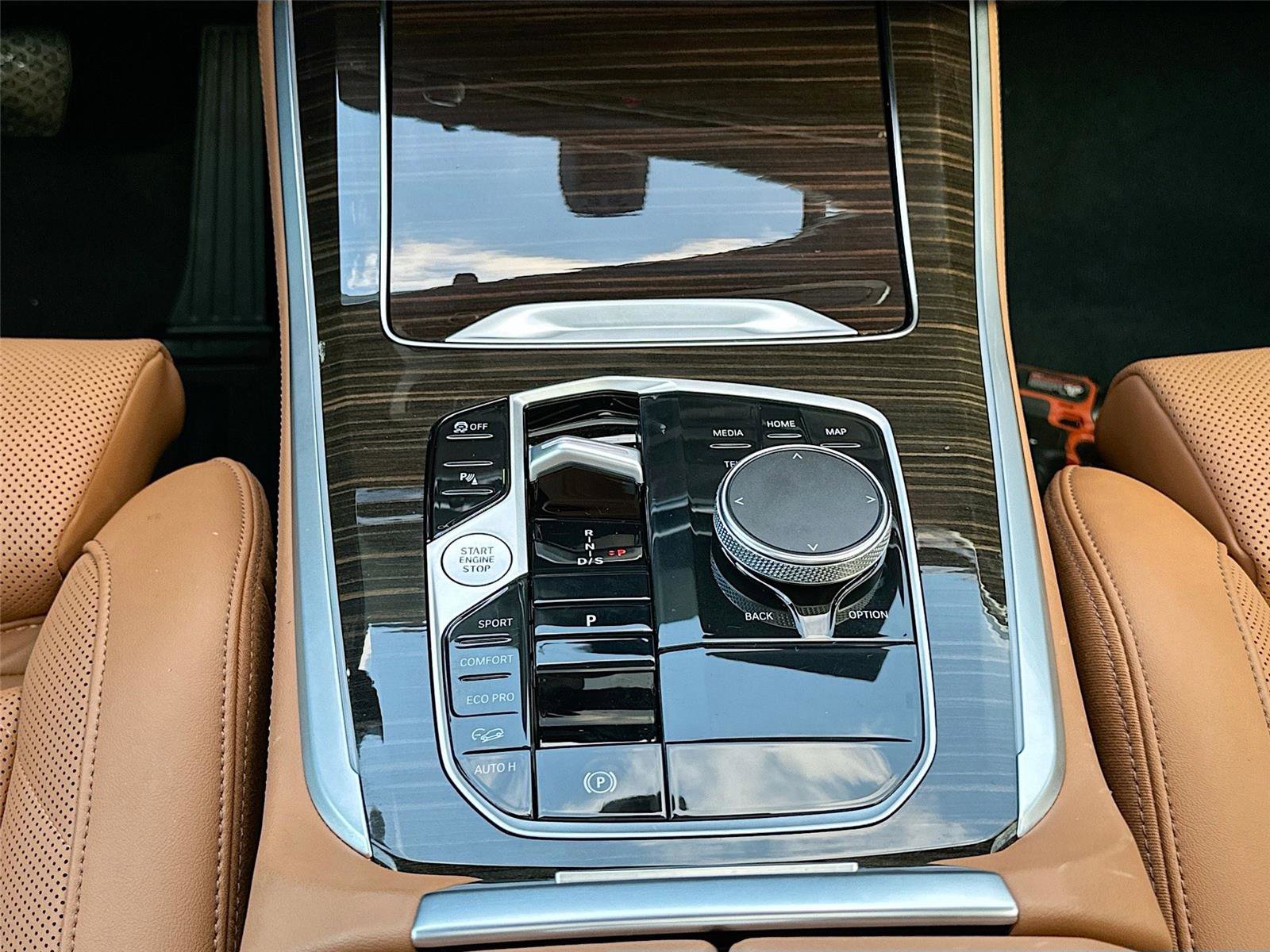 Certified 2024 BMW X5 xDrive40i w/ Parking Assistance Package image 17