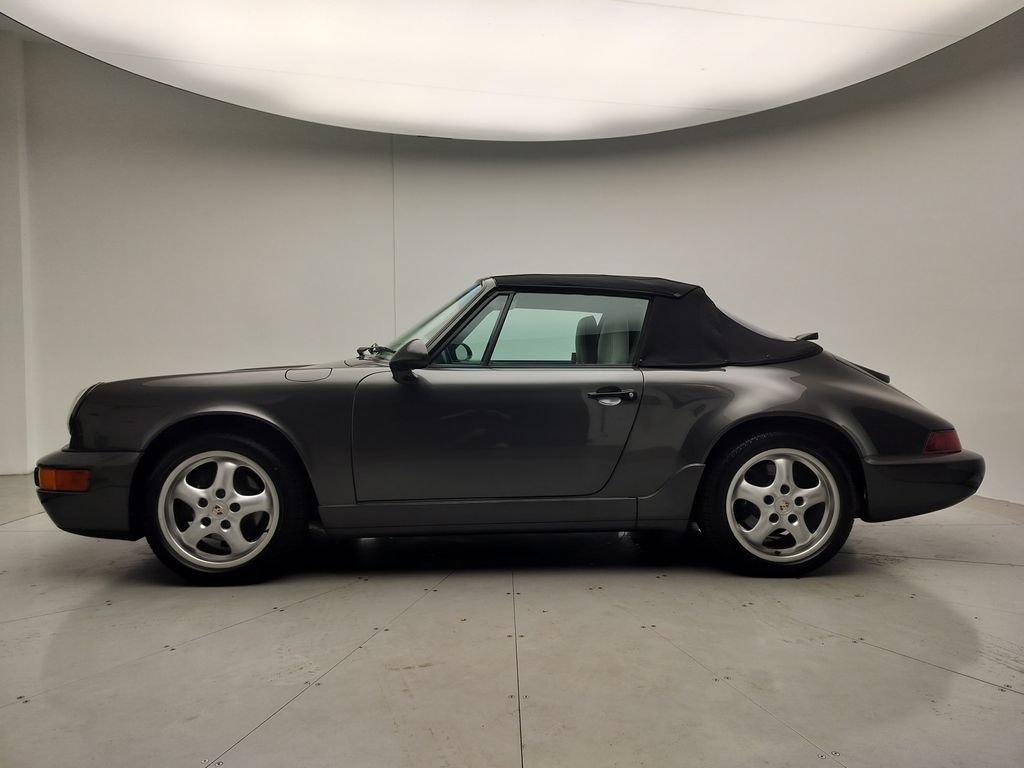 Used 1992 Porsche 911 Carrera RWD image 2