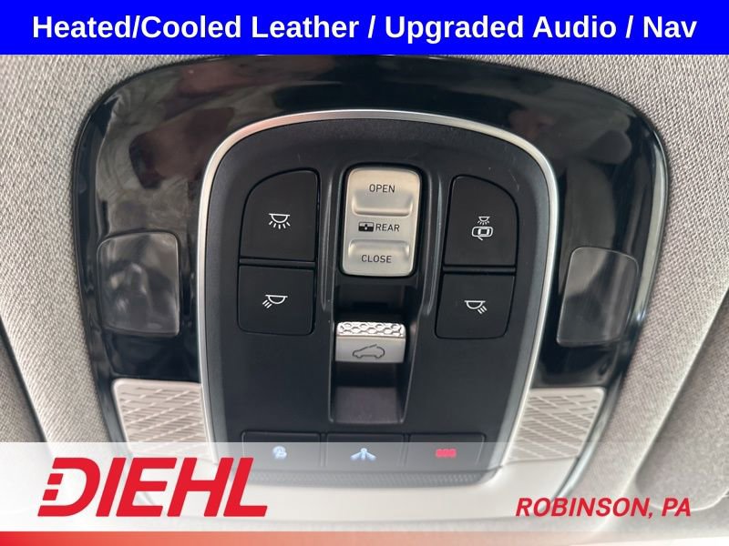 Used 2022 Hyundai Palisade Limited w/ Cargo Package AWD/4WD image 38