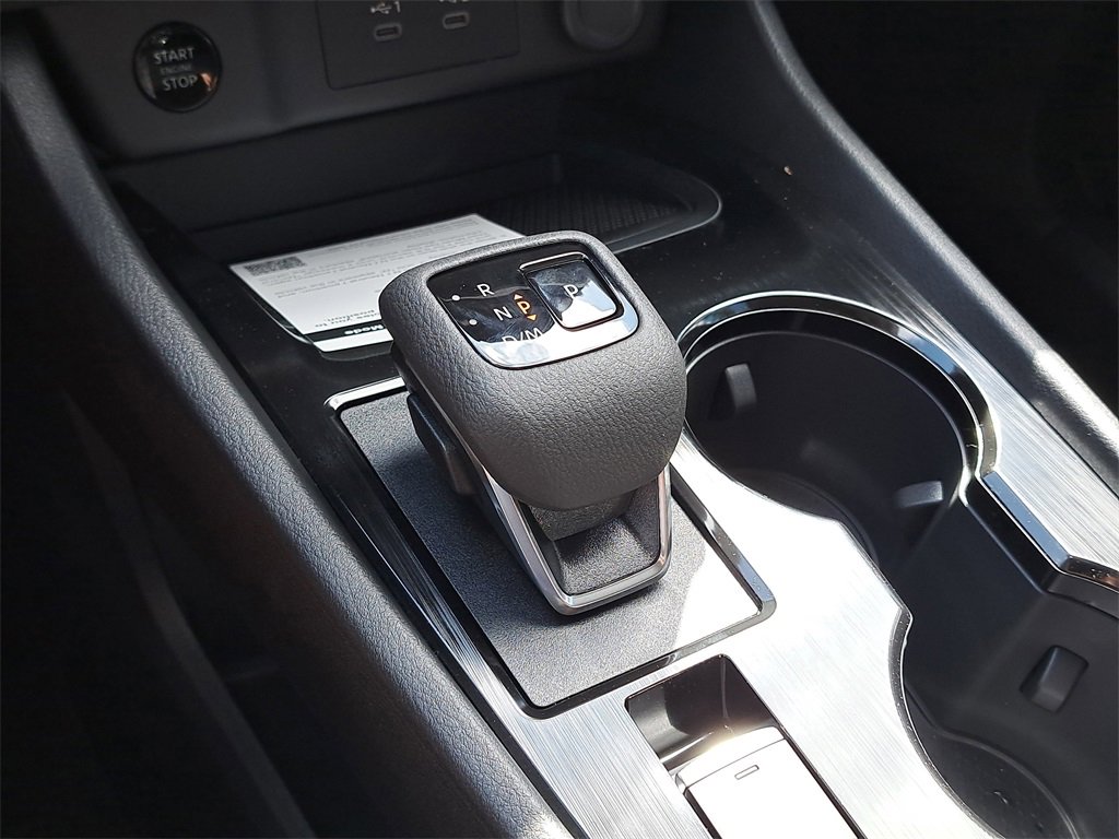 New 2026 Nissan Rogue SV image 30
