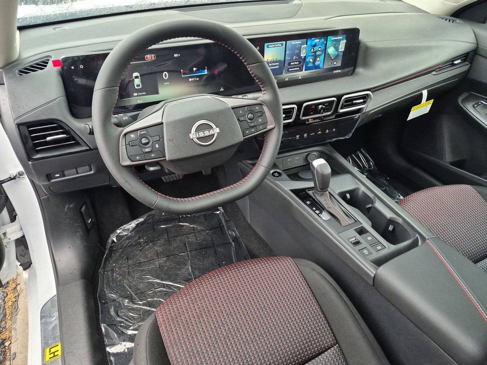 New 2027 Nissan Sentra SR w/ Floor Mat Package FWD image 2