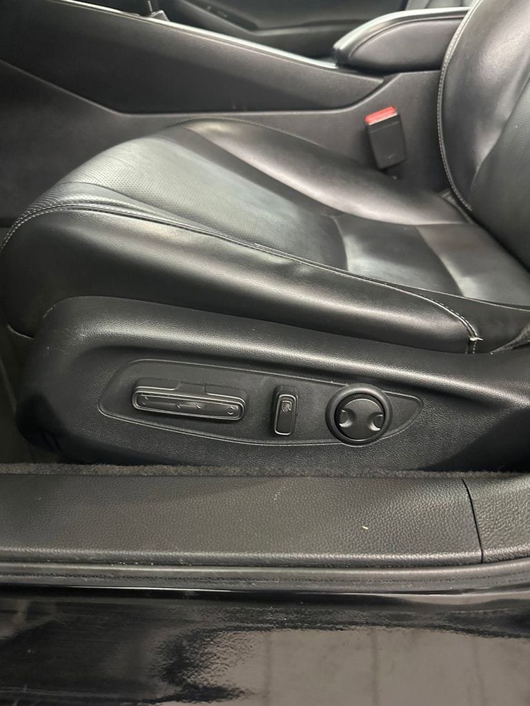 Used 2023 Honda Accord EX-L image 13