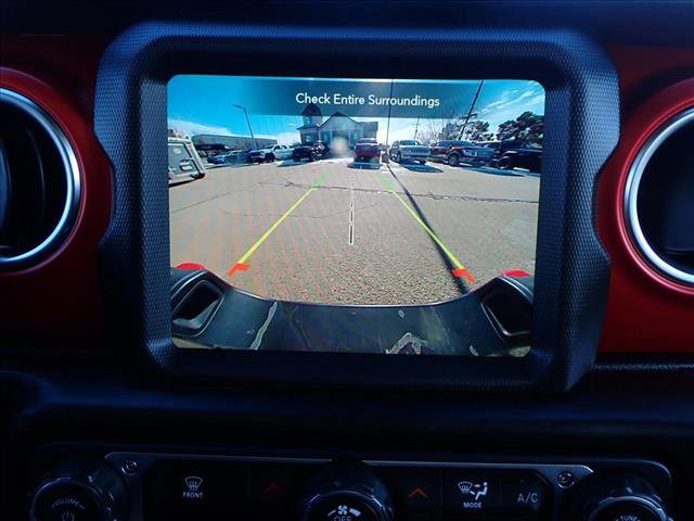 Used 2022 Jeep Gladiator Rubicon w/ Safety Group image 15