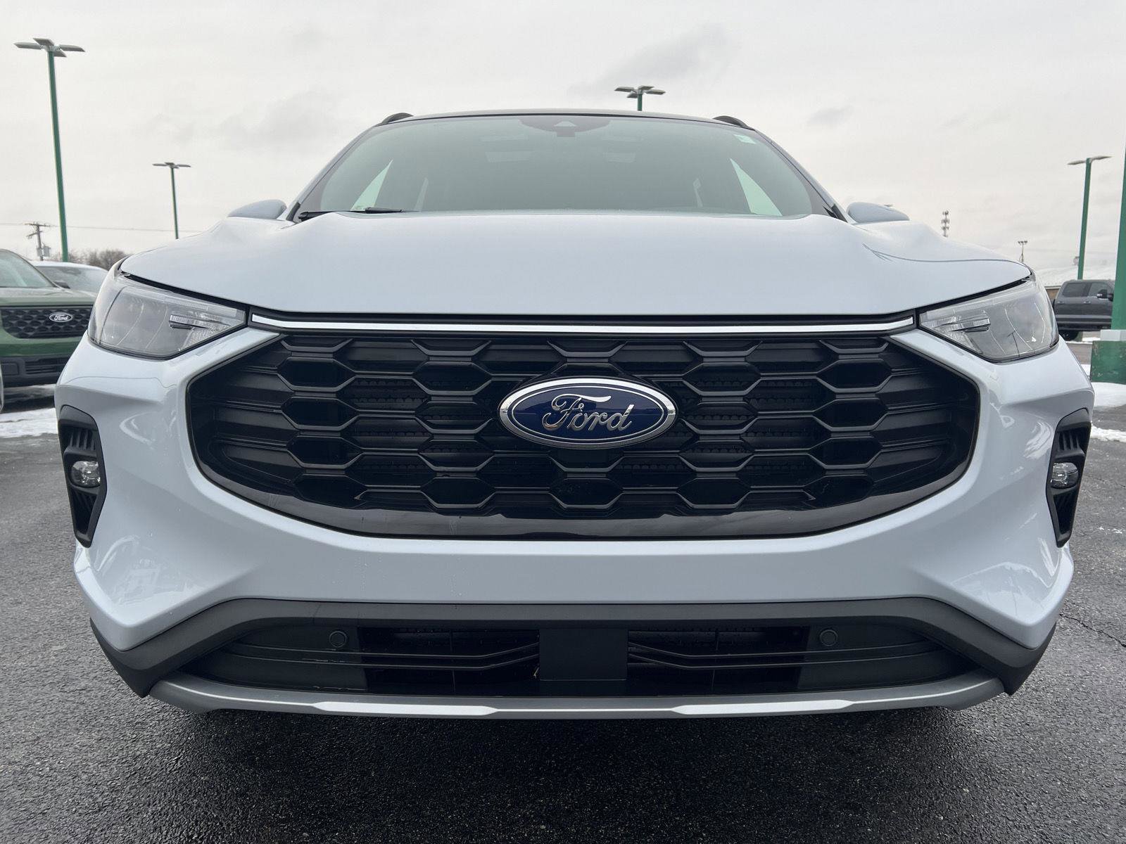 New 2026 Ford Escape ST-Line Select w/ Equipment Group 401A image 12