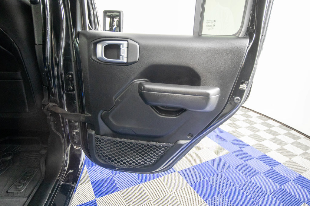 Used 2021 Jeep Wrangler Unlimited Sport AWD/4WD image 15