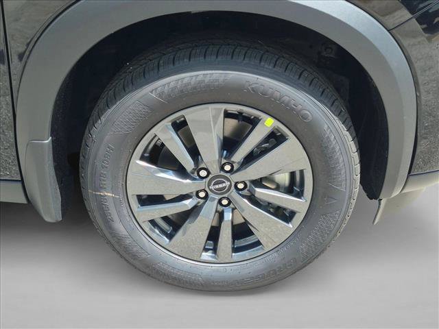 New 2026 Nissan Pathfinder SV FWD image 9