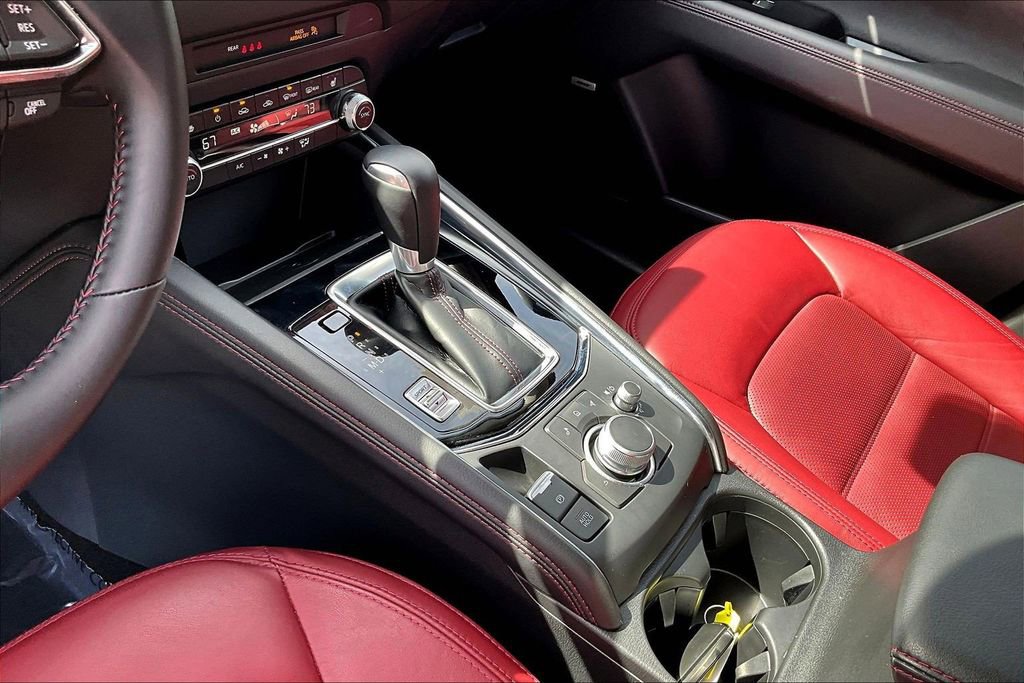 Certified 2025 MAZDA CX-5 Carbon Edition image 10