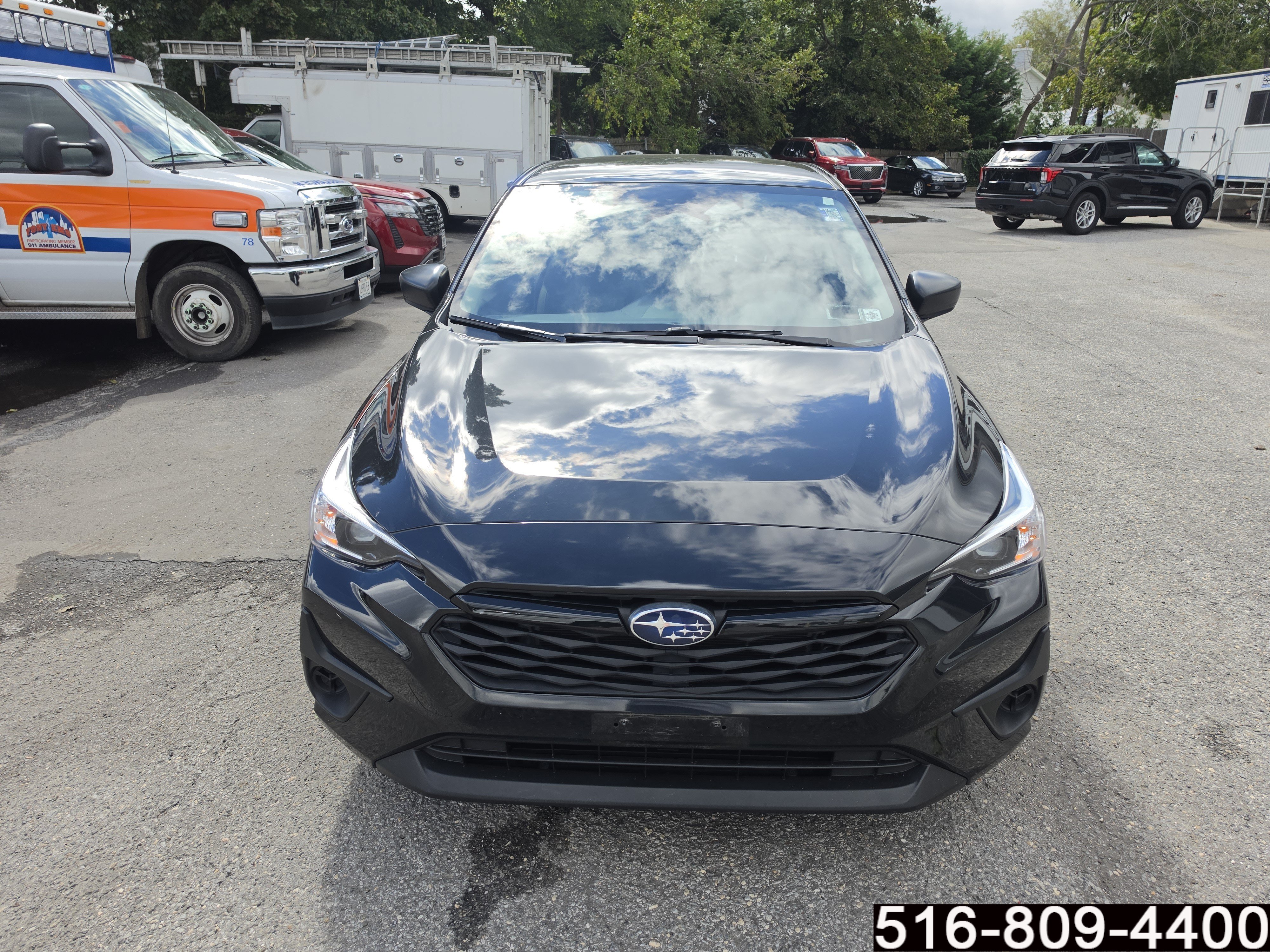 Used 2024 Subaru Impreza 2.0i AWD/4WD image 2