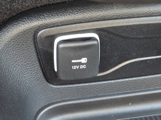 New 2026 Chrysler Pacifica Select image 11