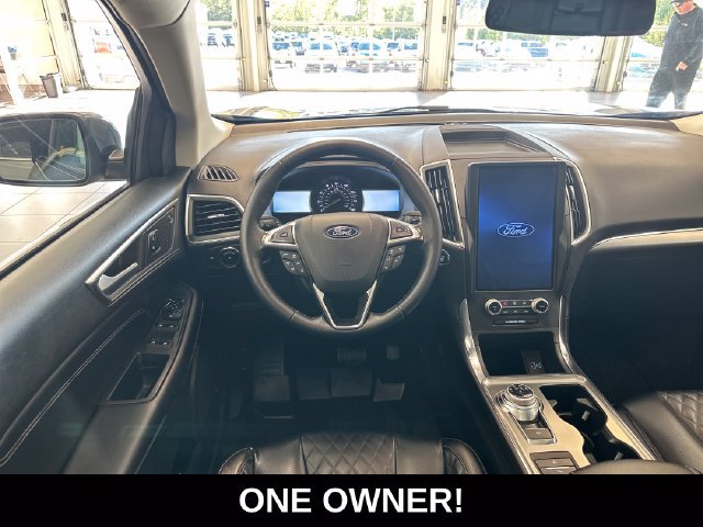 Used 2024 Ford Edge Titanium w/ Equipment Group 301A AWD/4WD image 2