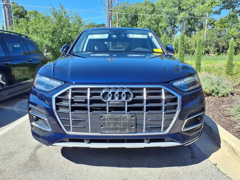 Used 2021 Audi Q5 Prestige AWD/4WD image 2