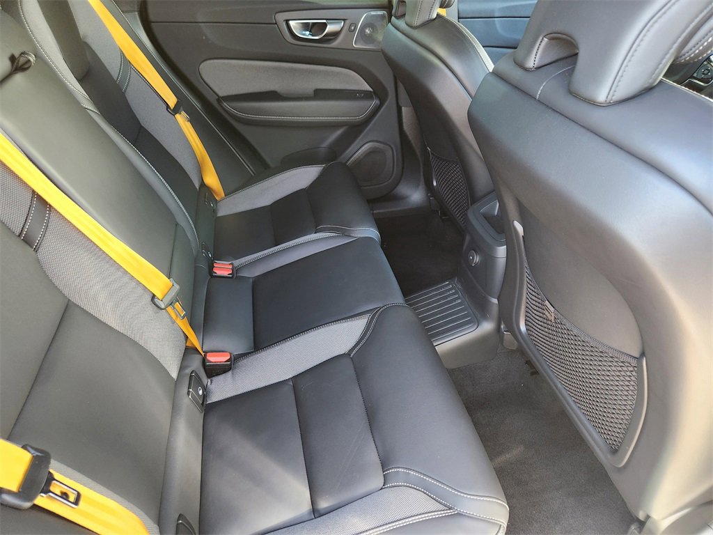 Used 2024 Volvo XC60 T8 Polestar image 23